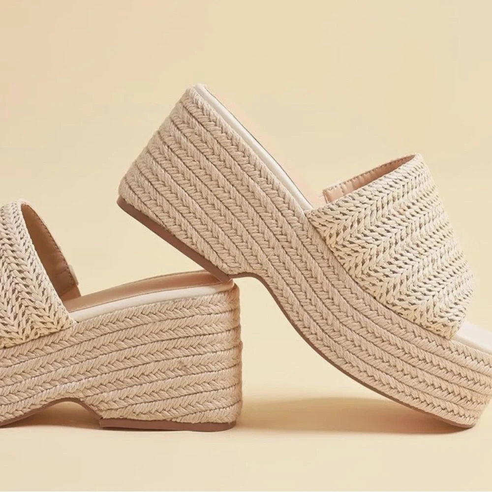 PLATFORM SANDALS - Picture 5 of 7
